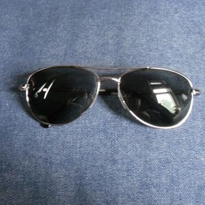 Suncloud polarized aviator sunglasses black & grey